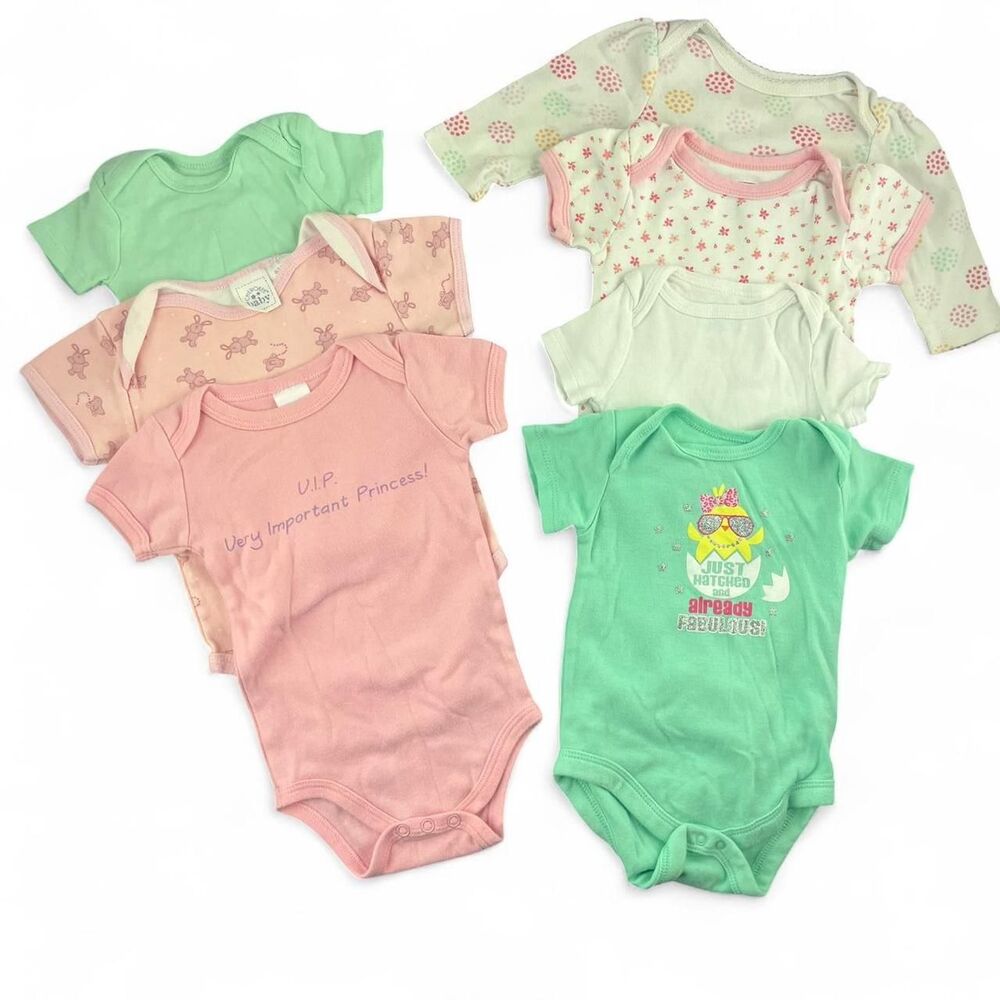 Baby Girl 0-3 Months 7 Bodysuits bundle